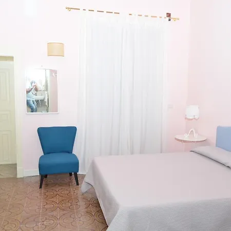 Alojamento de Acomodação e Pequeno-almoço Casa D'alleri Syracuse