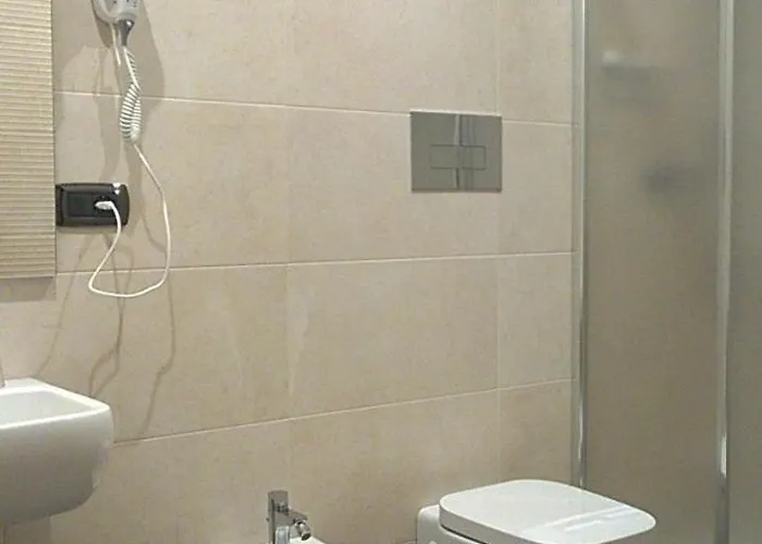 Alojamento de Acomodação e Pequeno-almoço Casa D'alleri