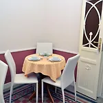 Casa D'alleri Oda ve Kahvaltı Siraküza