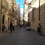 Casa D'alleri Oda ve Kahvaltı Siraküza